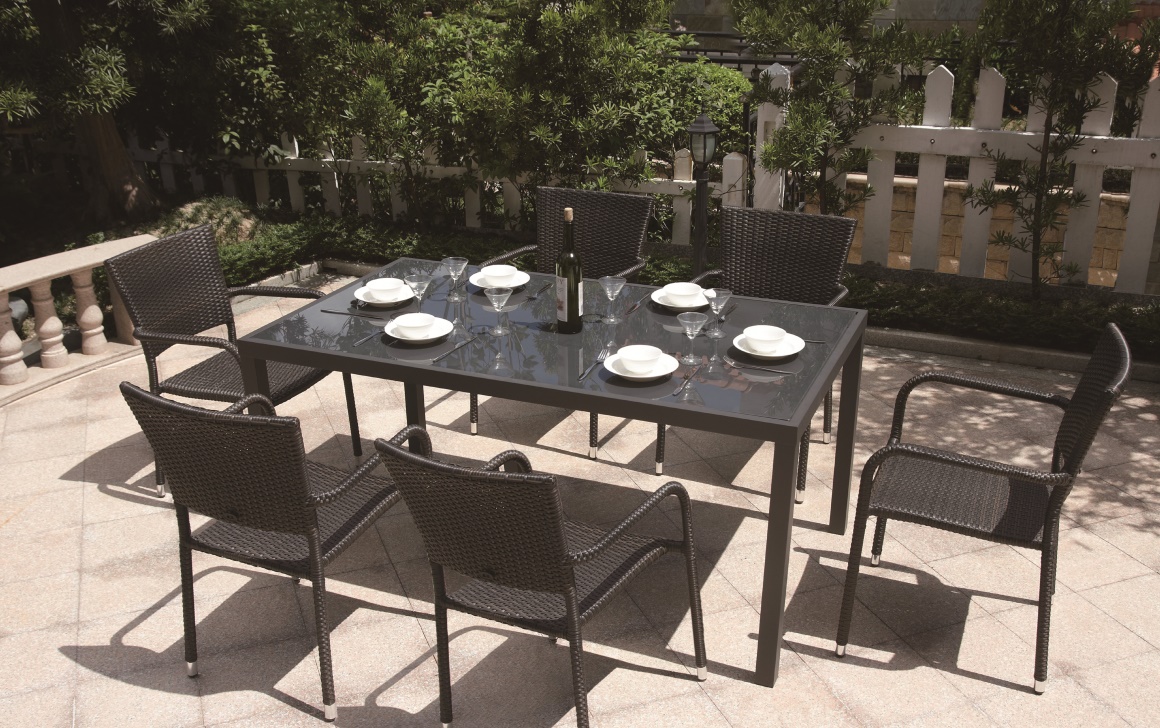 Brista Dining Wicker Set