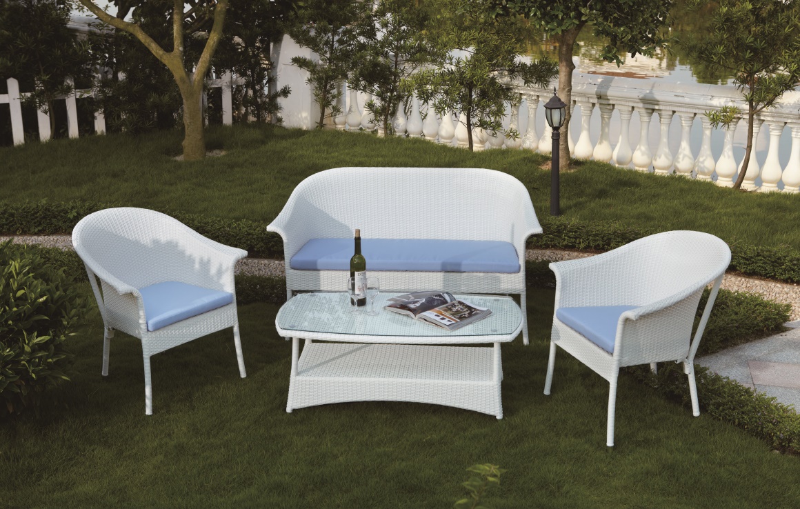 Swan Mini Wicker Sofa Set